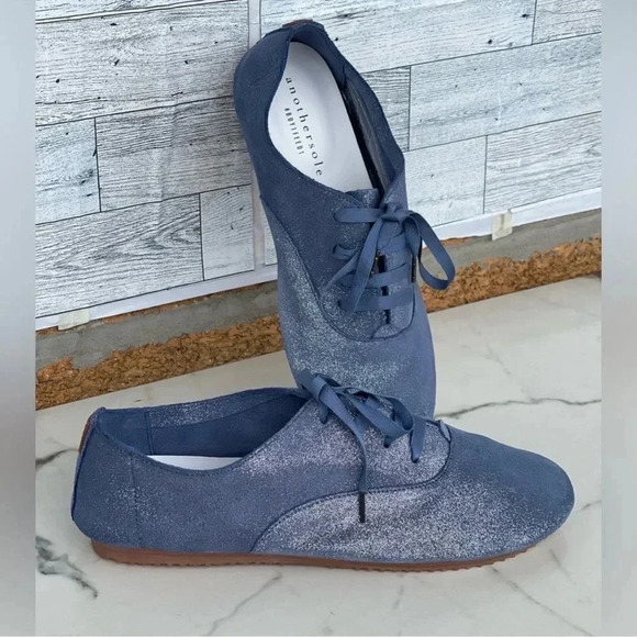 Another sole blue metallic oxfords size 37/7 - Picture 2 of 11